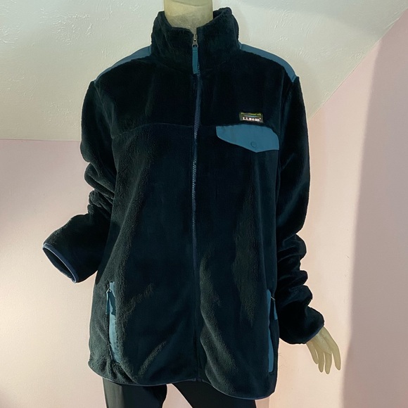 Men's L.L.Bean Hi-Pile Fleece Jacket - Picture 3 of 12